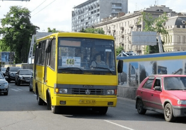 У Дніпрі відновлює роботу автобусний маршрут №146А: графік руху 