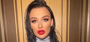 Экспорноактрису и участницу 