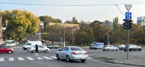 В районе Балковской нанесли дорожную разметку и изменили движение 