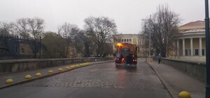 Снег сменился льдом: какая обстановка на улицах Одессы из-за ухудшения погоды