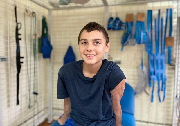 У Дніпрі врятували 12-річного хлопчика, який отримав інфаркт мозку від уламку ракети 