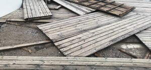 Шторм повредил набережную на Ланжероне (фото)