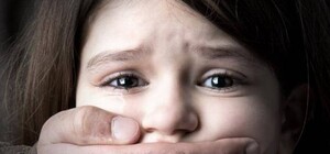 В Днепропетровской области мужчина развращал детей сожительницы и снимал с ними порно