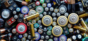 У січні Львовом курсують екобуси для збору ламп, термометрів та батарейок – графік