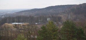 Львів’ян і туристів застерігають про небезпеку зсуву в парку 