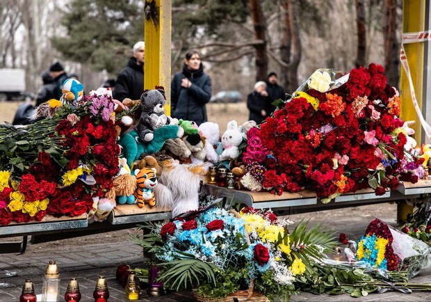 Стало известно о гибели еще одного ребенка в результате ракетного удара по Днепру 