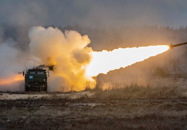 Оккупанты из тяжелой артиллерии обстреляли Днепропетровскую область - 