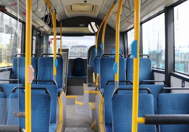 У Дніпрі можуть з'явитися нові автобусні маршрути та безконтактна оплата проїзду 