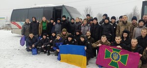 Україна повернула 116 військових та цивільних, які потрапили у полон РФ