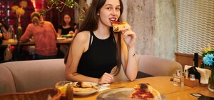 У спальному районі Львова відкрили нову піцерію популярної мережі 