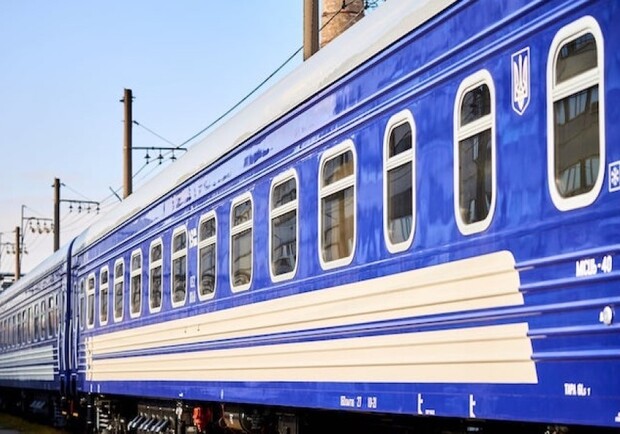 Пригородные поезда, курсирующие через Днепропетровщину и Запорожье, изменили график движения 