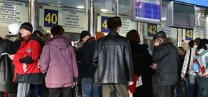 У Дніпрі затримали банду, яка грабувала на вокзалах переселенців та військових