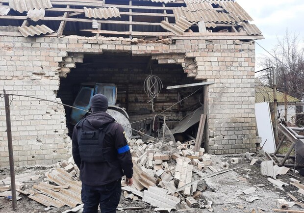 В полиции показали последствия обстрелов Днепропетровской области – 