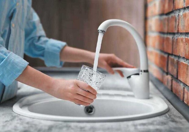 В Днепре могут повысить тарифы на воду - фото: sts.sumy.ua