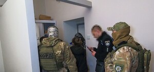 Поліція затримала одеситку, яка залучала дівчат до проституції
