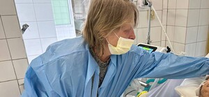 У Дніпрі врятували залізничника, якому внаслідок обстрілу відірвало ногу