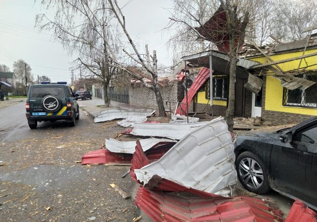 В полиции показали последствия обстрелов Днепропетровской области – 