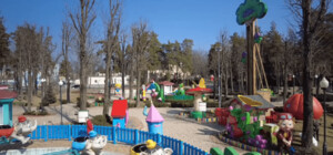 В парке Горького планируют запустить аттракционы (видео)