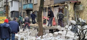 Одессит достроил себе незаконную лоджию