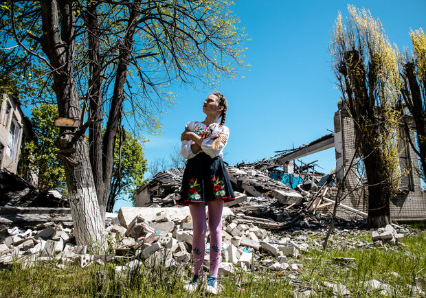 Спали и варили есть в подвале: жительница Днепропетровщины рассказала о жизни под обстрелами - 
