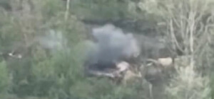 Днепровские военные уничтожили грузовик с оккупантами (видео)