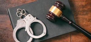 Суд заочно заарештував ексголову Одеського припортового заводу