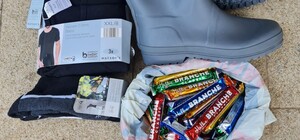 Мальчик из Украины, выехавший в Швейцарию, прислал в Харьков подарок для военных