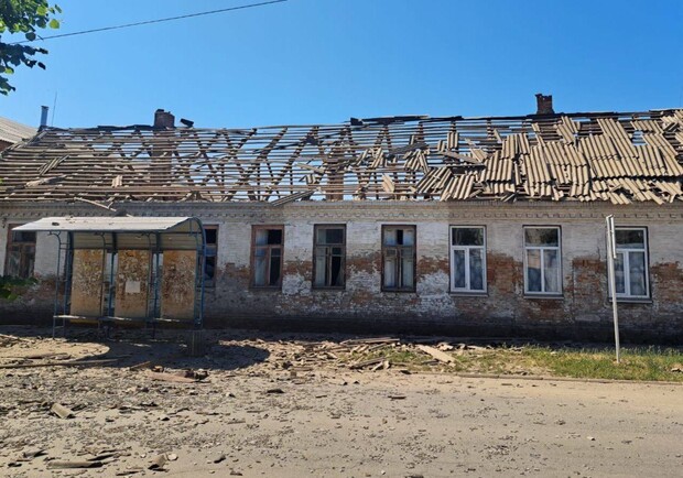 Враг обстрелял Днепропетровскую область из тяжелой артиллерии: есть разрушение - 