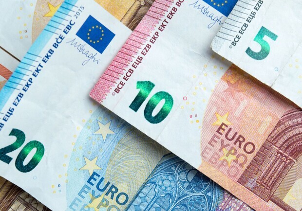 Курс валют в Україні 8 червня 2023 року: скільки коштує долар і євро. 