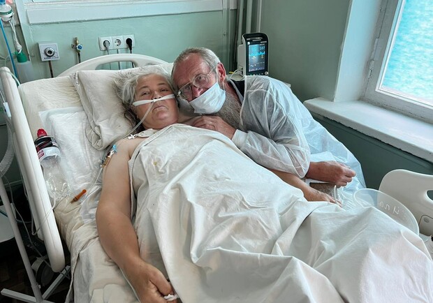 У лікарні Мечникова врятували жінку, яка отримала важке поранення на Донеччині - 