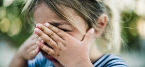 У Дніпропетровській області затримали чоловіка за розбещення 10-річної дівчинки