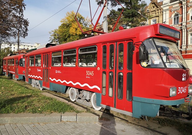 В Дніпрі кілька трамваїв на чотири дні скорочують маршрут - 