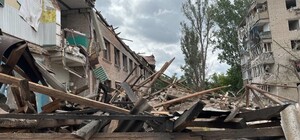 Россия ударила по Орехову авиабомбой: погиб правоохранитель, 12 человек ранены