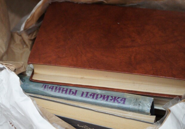 В Днепре на макулатуру собирают русскую литературу - 