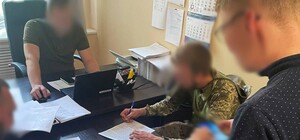 У Дніпропетровській області командир підрозділу здав у ломбард квадрокоптери і радіостанції