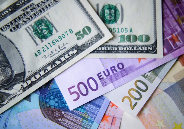 Курс валют в Украине: сколько стоит доллар и евро - 