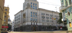 В мэрии планируют сократить каждого четвертого чиновника в аппарате