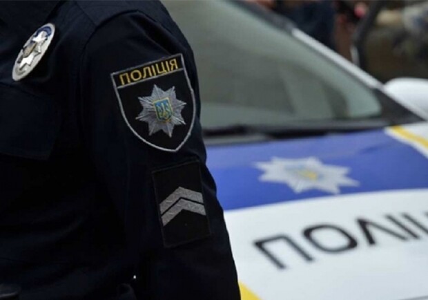 В Павлограде мужчина напал на полицейского с ножом: появились новые подробности - 