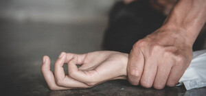 В Бердянском районе россияне изнасиловали 15-летнюю девушку и убили парня