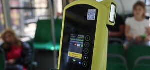 Оплата однією карткою за кількох пасажирів вже доступна на безготівкових автобусах у Львові