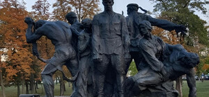 У Дарницькому районі декомунізували пам'ятник 