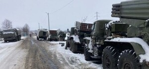Оккупанты перебрасывают через Мариуполь военную технику на Бердянское направление