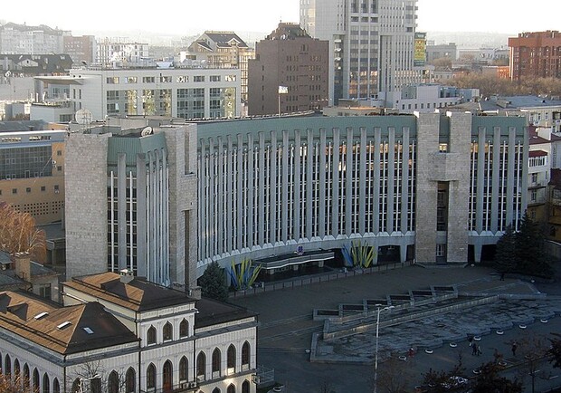 Декомунізація міста: за що голосували депутати Дніпровської міської ради 