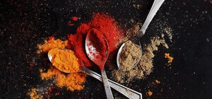 Паприка, куркума чи перець? Кухні у кольорах спецій