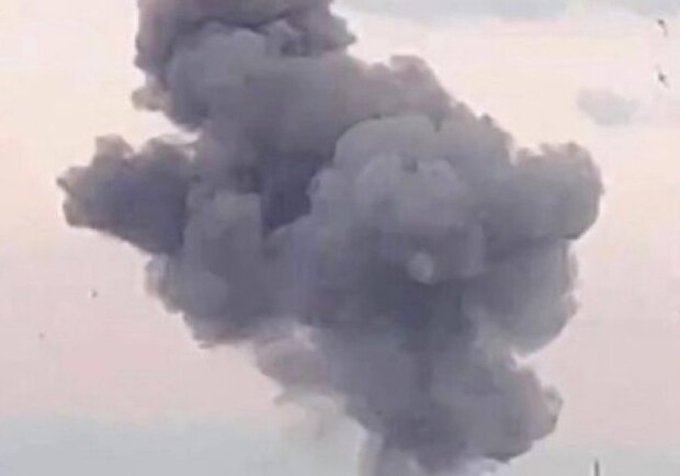 В Днепропетровской области в результате падения обломков ракеты произошел взрыв - 