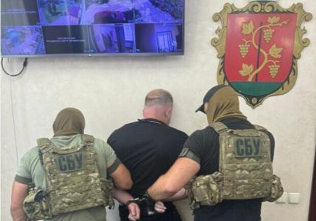 Руководителя Белгород-Днестровского горсовета отстранили от должности мэра