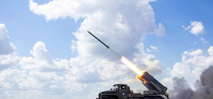 РФ атакувала Київ дронами і ракетами: у столиці лунали вибухи, зникло світло