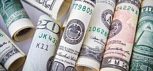 Курс валют в Україні 5 вересня 2024 року: скільки коштує долар і євро