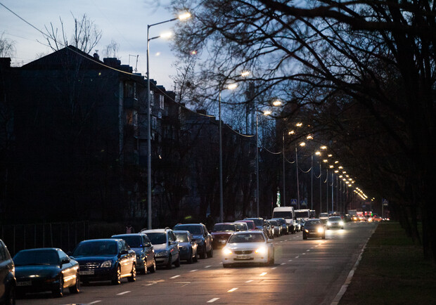 Как работать электротранспорт и уличное освещение в Днепре во время отключения электроэнергии 