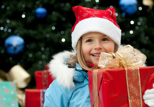 Отримай відповідь: чи можна проводити новорічні свята в одеських школах та садках